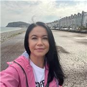 English tutor providing lessons for children and adults at all levels